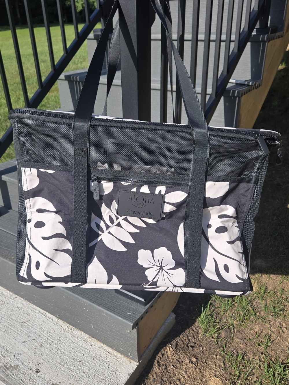ALOHA Collection x CleverMade Collapsible Beach Picnic Tote Bag Black Tropical